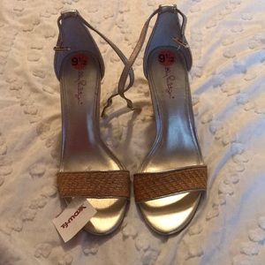 NWT LILLY PULITZER Heels